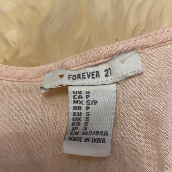 Delicate & lightweight summer dress/coverup - Picture 3 of 4